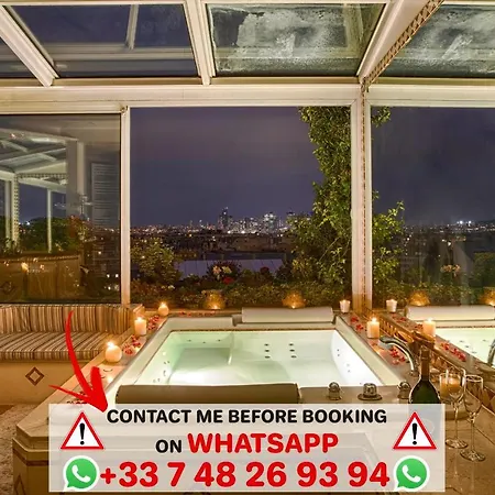 Touga's Luxe Tour Eiffel Apartment Paris