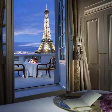 Apartment Touga's Luxe Tour Eiffel